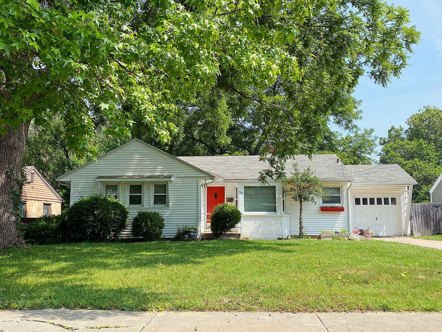 425 E Portland St, Springfield, MO 65807 Zillow