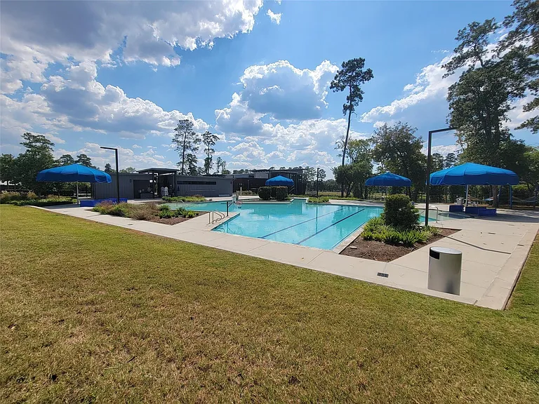 613 Royal Arch Dr — Photo 45