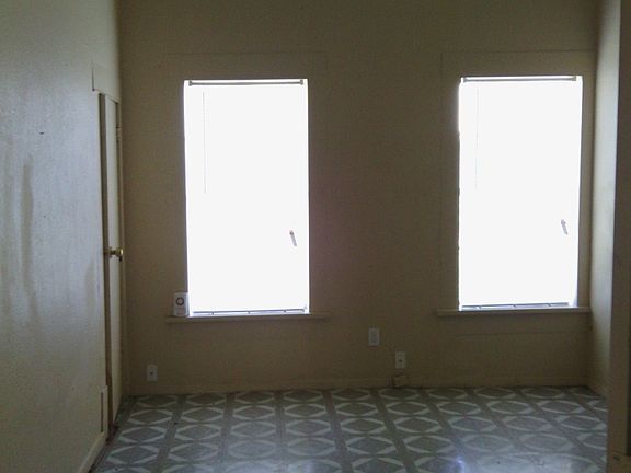 4th image of 403 W Highland Blvd APT 2