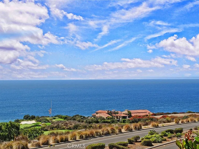 32551 Seacliff Dr — Photo 6