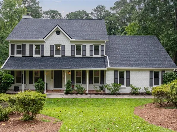 4362 Karls Gate Dr, Marietta, GA 30068