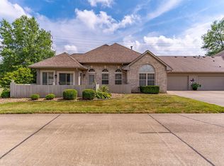 8121 Gate Way Dr, Evansville, IN