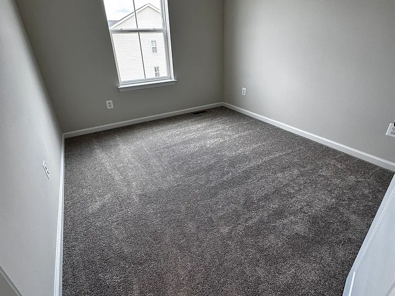 1233 Cedar Valley Rd — Photo 23
