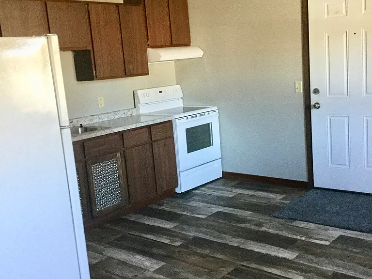 1135 Sunset Ln #4 — Photo 2