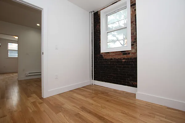 Rented by Nooklyn NYC LLC | media 14