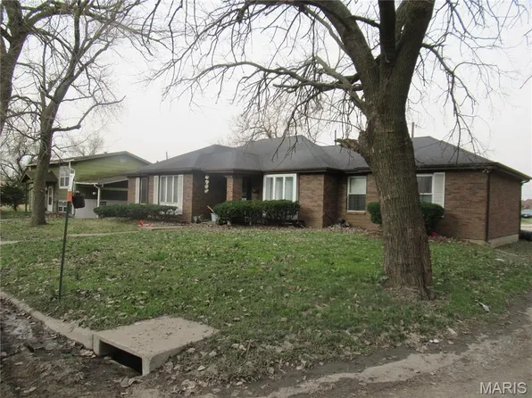 1321 Oriole St, Venice, IL 62090