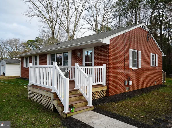 22011 Point Lookout Rd, Leonardtown, MD 20650
