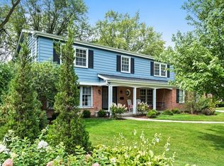 1510 Woodvale Ave, Deerfield, IL