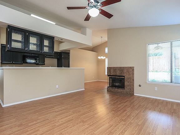 4th image of 10311 Tributary Dr