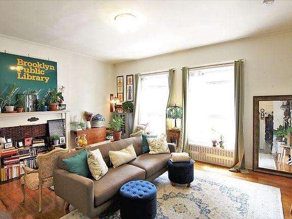 2nd image of 337 W 76th St APT 1d