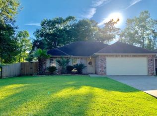 550 Needles St, Vidor, TX 77662