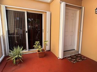 10315 SW 154th Circle Ct APT 28, Miami, FL 33196