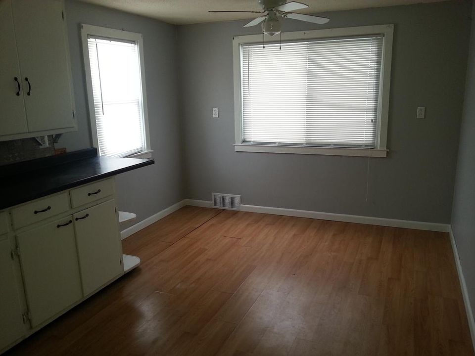 upper unit kitchen