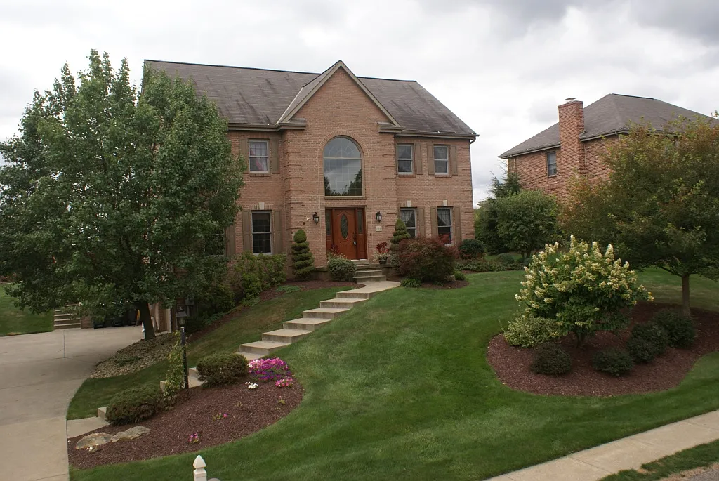 104 Apple Blossom Ln photo 1