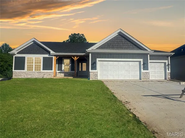 3305 Koch Cattle Dr #79, Washington, MO 63090