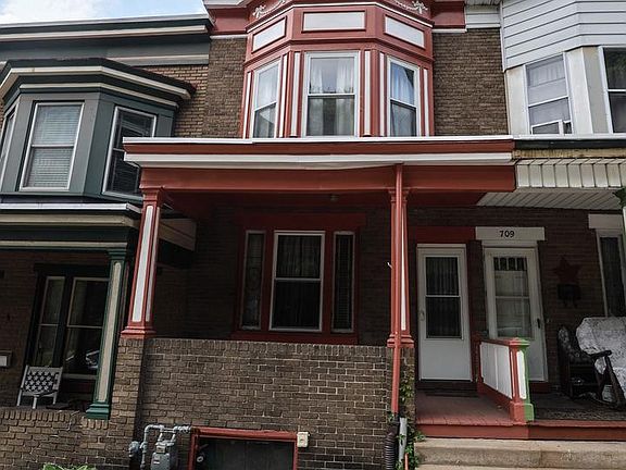 2nd image of 707 N Centre St