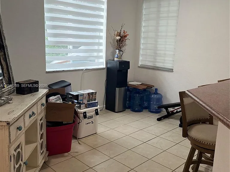 5347 SW 40th Ave #5347 — Photo 6