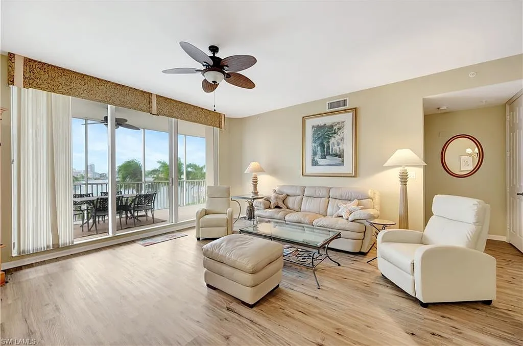 3 bed, 3.0 bath, 2035 sqft, $14,000 — Photo 1