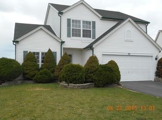 22 Kentland Dr, Romeoville, IL 60446