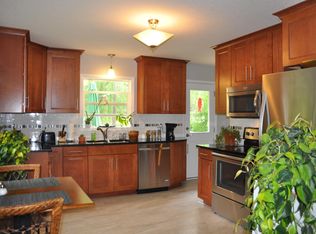 16915 County Road 6, Plymouth, MN 55447