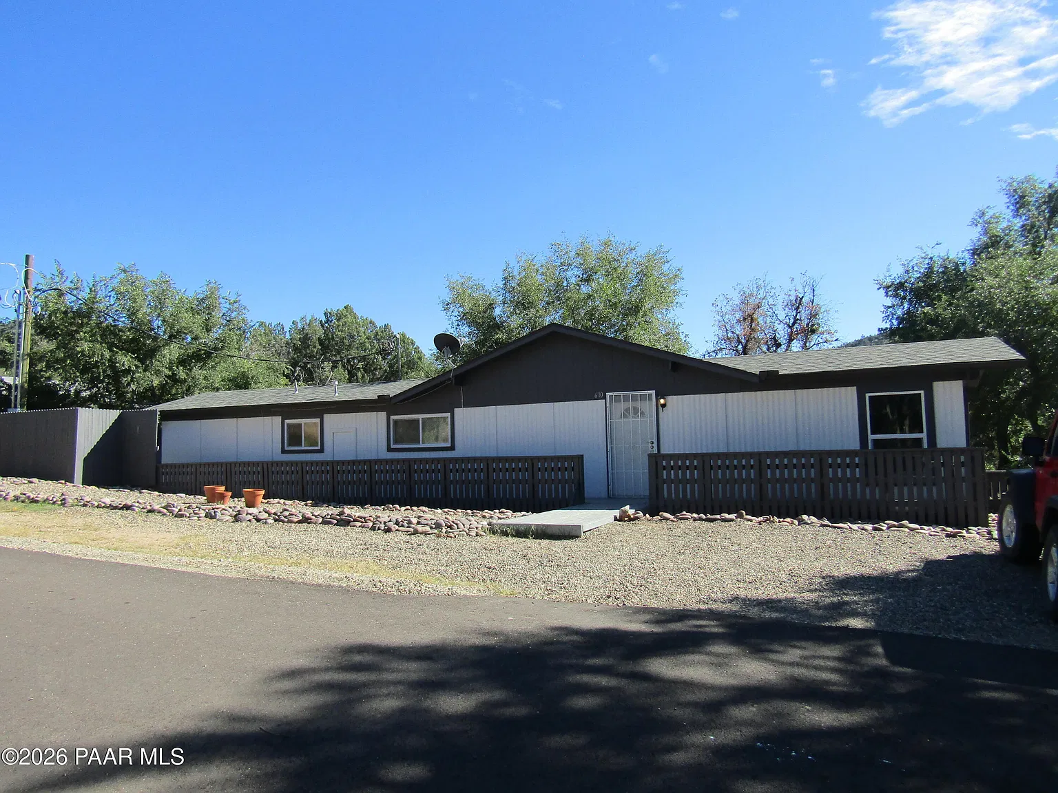 2 bed, 1.0 bath, 840 sqft, $1,550 — Photo 1
