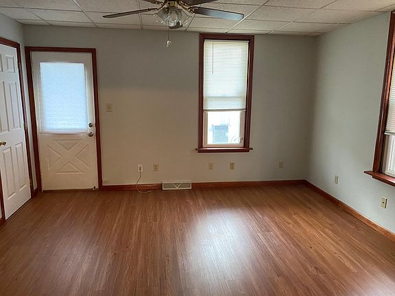 2nd image of 37 Westside Ave