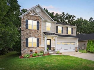 32034 Pepper Ridge Run, North Ridgeville, OH 44039