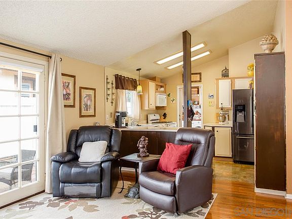 5th image of 14955 Avenida Venusto Unit 63