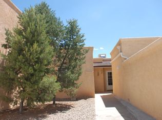 1707 Maddox St, Rio Communities, NM 87002