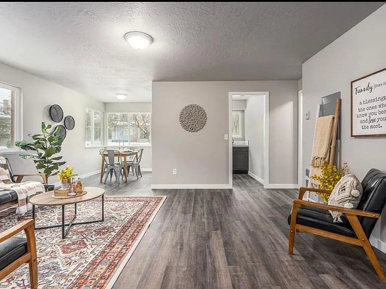 1608 W 8th Ave #201 — Photo 3