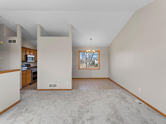 4th image of 9324 Goodrich Dr