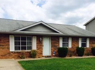 111 Valley Bnd, Scott Depot, WV 25560