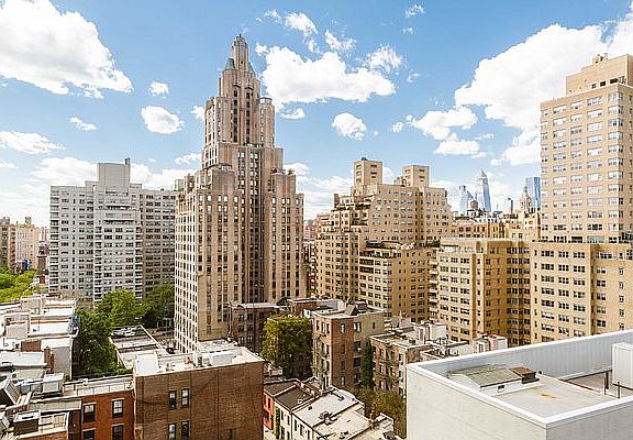 4th image of 1 University Pl APT 10L