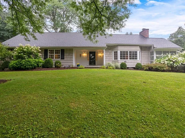 5155 Leverett Ln, Fayetteville, NY 13066