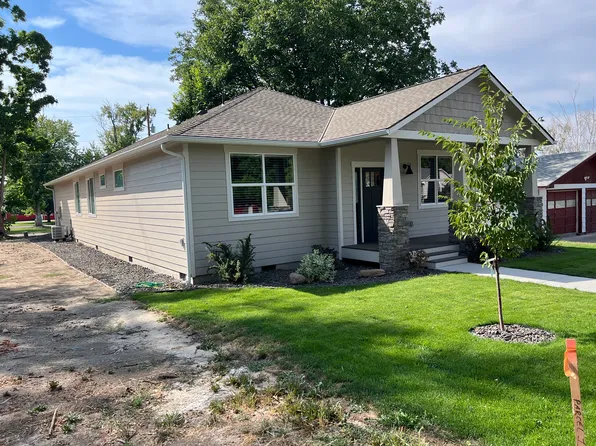 947 Brown St, Prosser, WA 99350