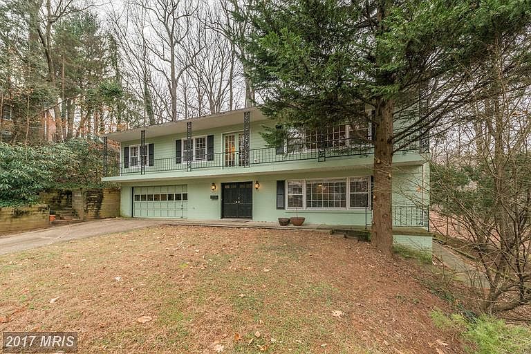 1st image of 3704 Quaint Acre Cir