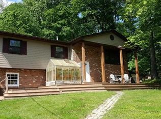 48 Regina Rd, Airmont, NY 10952