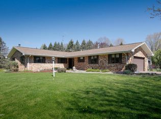 26371 J Dr N, Albion, MI 49224