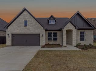 428 Guadeloupe Ln, Springtown, TX 76082