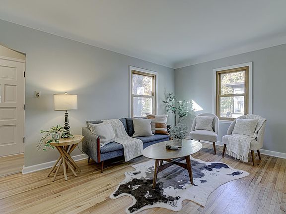 4th image of 3620 Sheridan Ave N