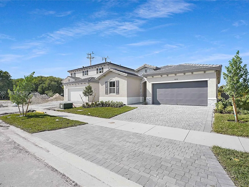 18672 SW 136th Ct