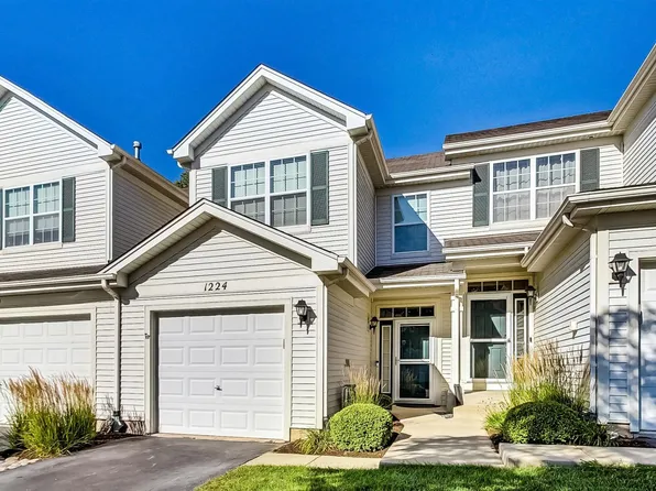 1224 Waverly Dr, Volo, IL 60020