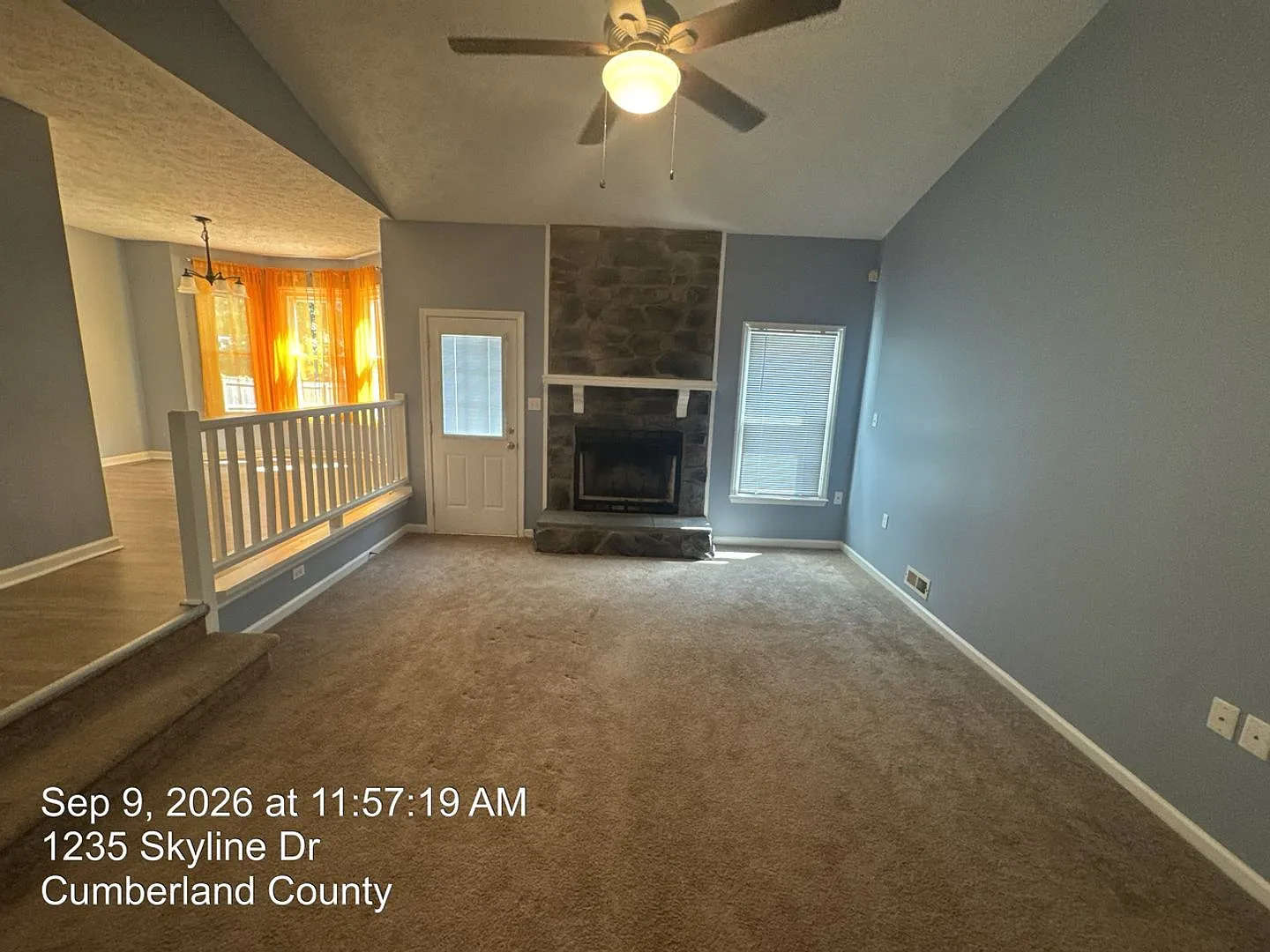 1235 Skyline Drive — Photo 4