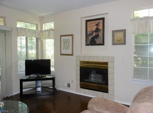 81 Wescott Rd #81, Bedminster, NJ 07921