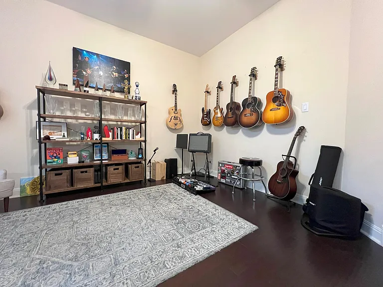 oversized executive office