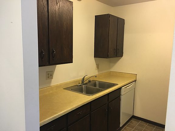 3rd image of 841-843 Eastern Ave #5