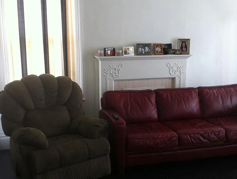 1215 W 30th St #1 — Photo 4