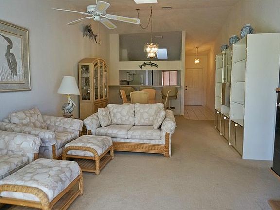 5th image of 1640 Atares Dr #A