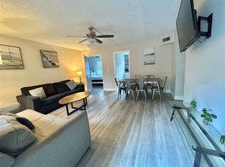 820 NE 17th Ave #4, Fort Lauderdale, FL 33304