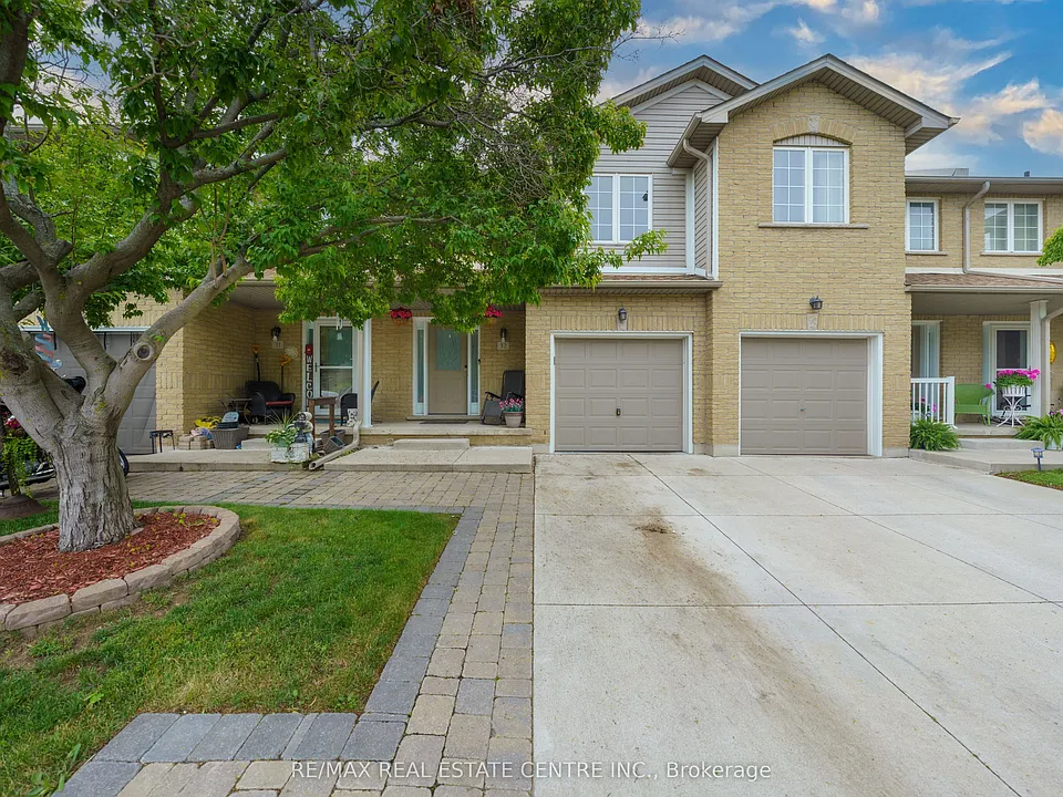 76 Frances Ave #32